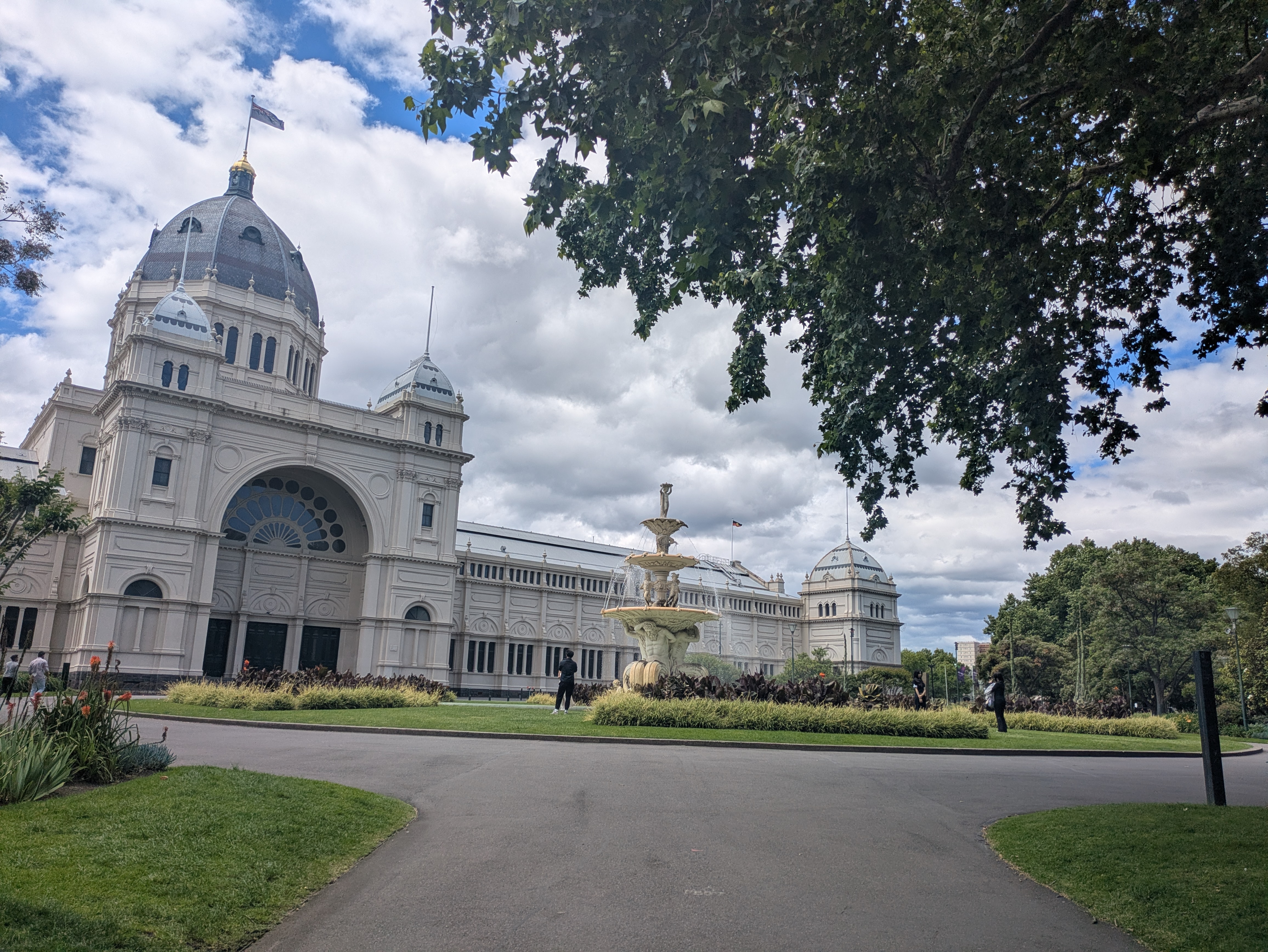 Royal Exhibit Hall outside the Melbourne Museum